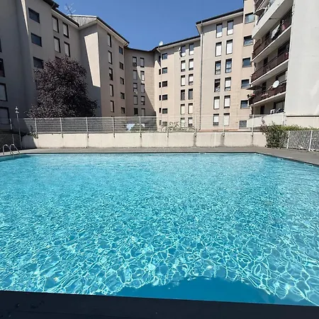 Apartman Large Independent Sleeping Area Swimming Pool