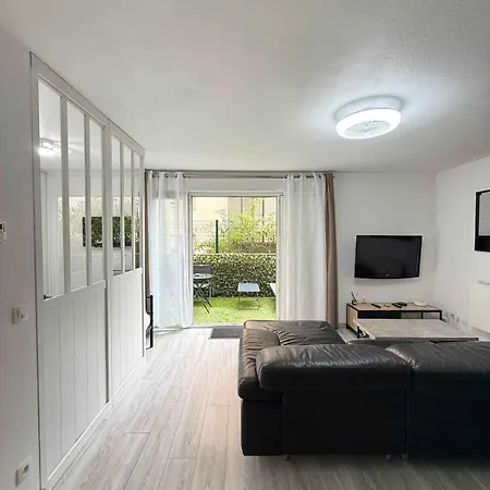 T2 Station - Gare A Proximite, Parking Gratuit Et Piscine Apartment *
